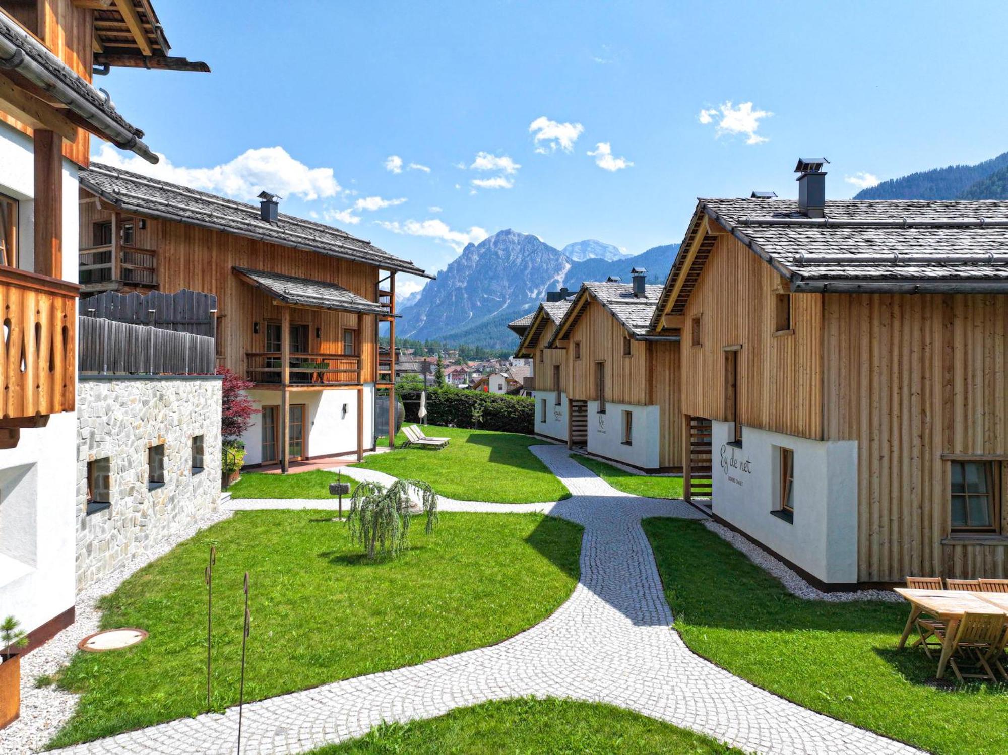 Liondes Chalets San Vigilio Di Marebbe Ngoại thất bức ảnh