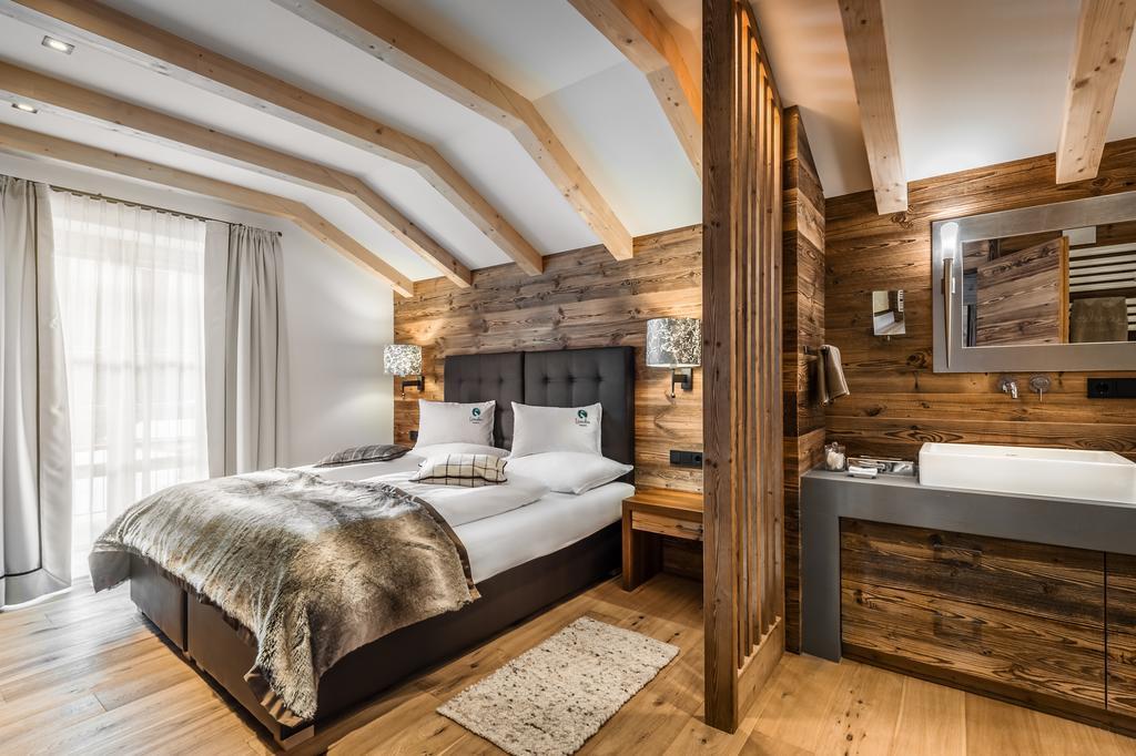 Liondes Chalets San Vigilio Di Marebbe Ngoại thất bức ảnh