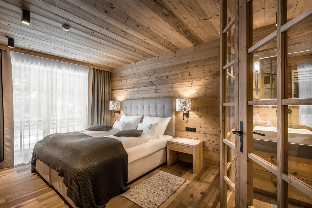 Liondes Chalets San Vigilio Di Marebbe Ngoại thất bức ảnh